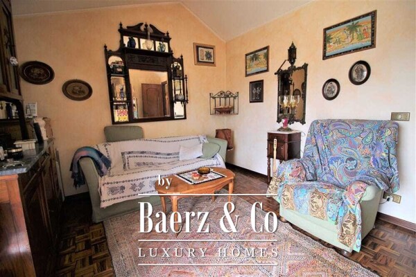 photo 26 2 x Villa for sale 350 m² (ca. 1975) + 125 m² (2006)