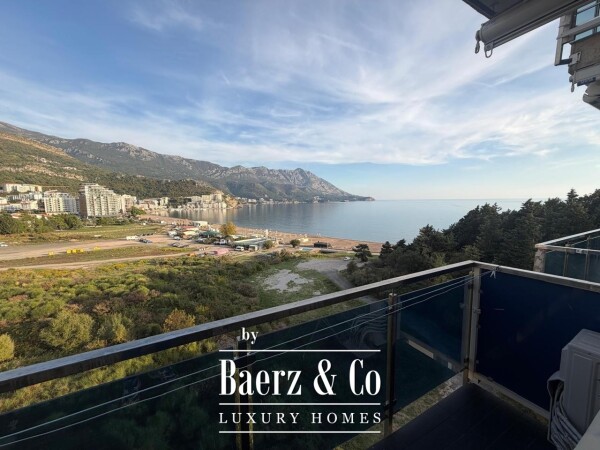 photo 2 Apartment in Becici with a Sea View and 2 Terraces